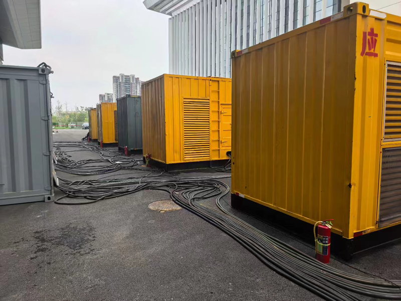 兴县不同季节柴油发电机组保养有哪些注意事项?